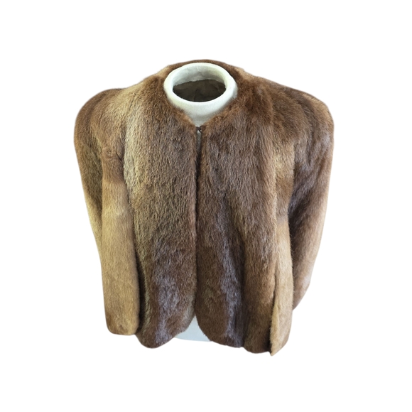Elegant Brown Fur Cape - Picture 1 of 11